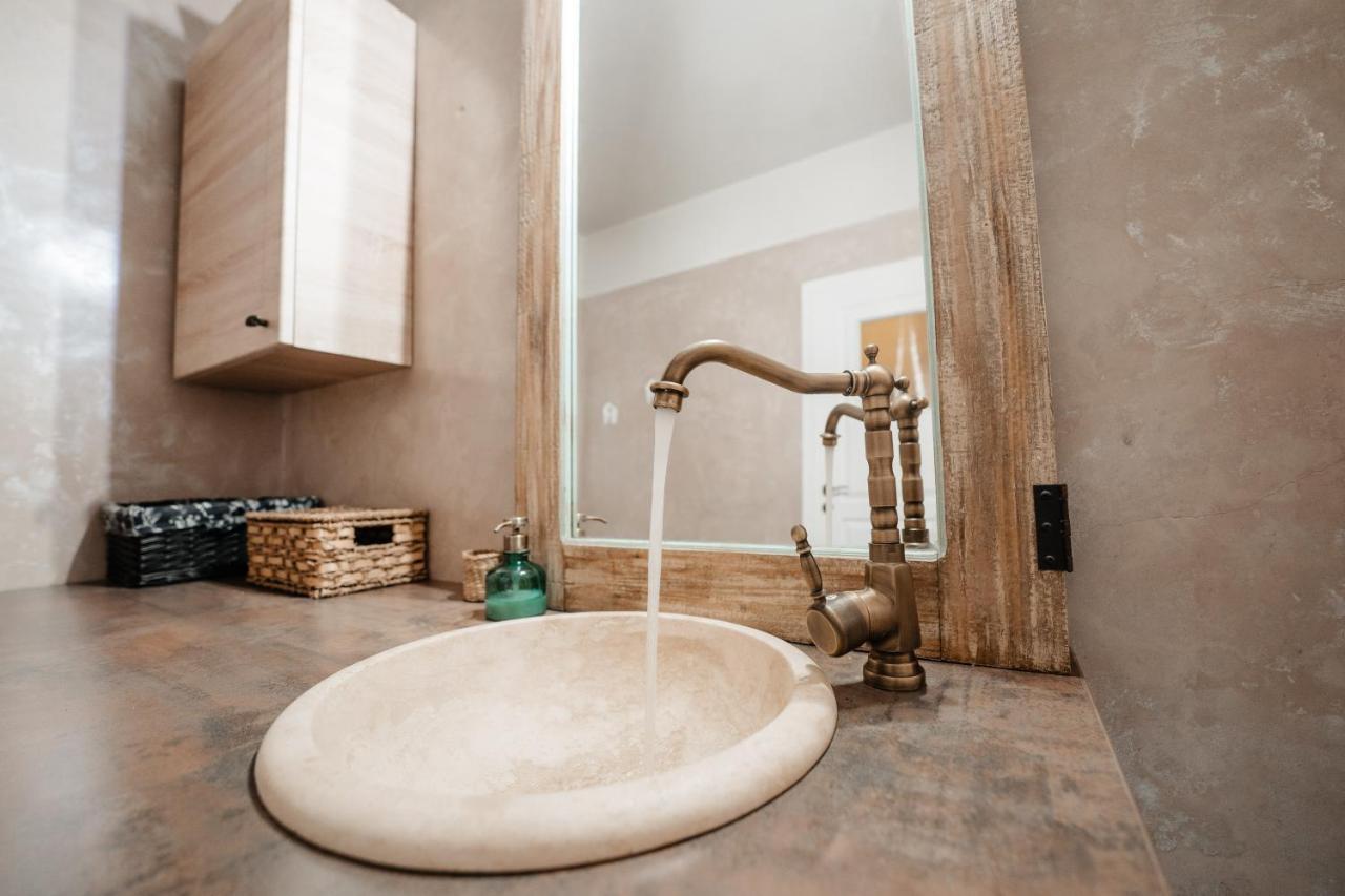 Apartament Bright And Cozy Design Apt With Office Kluż-Napoka Zewnętrze zdjęcie
