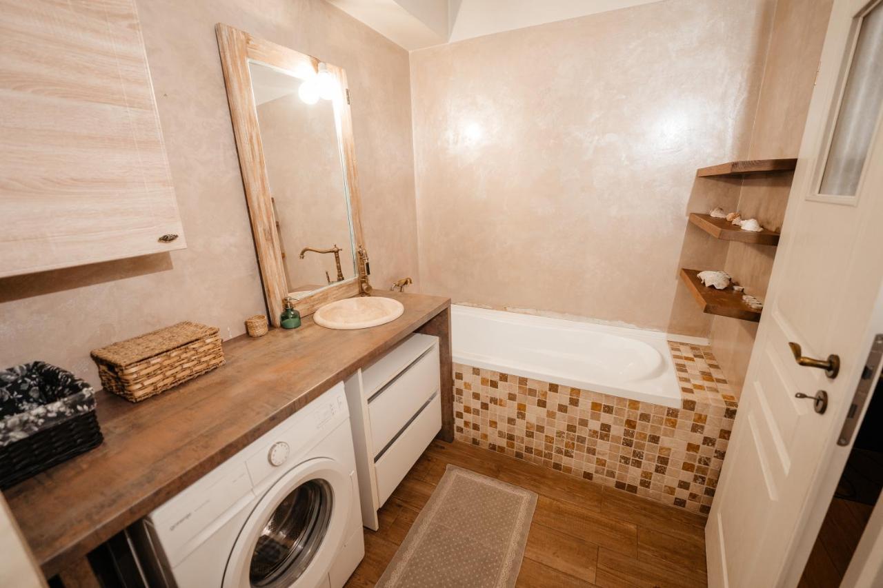 Apartament Bright And Cozy Design Apt With Office Kluż-Napoka Zewnętrze zdjęcie