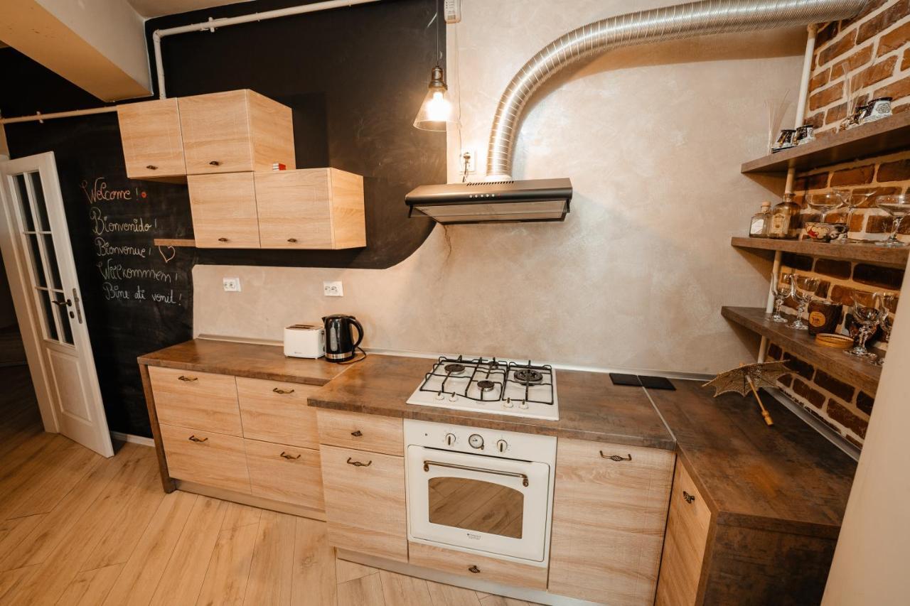 Apartament Bright And Cozy Design Apt With Office Kluż-Napoka Zewnętrze zdjęcie